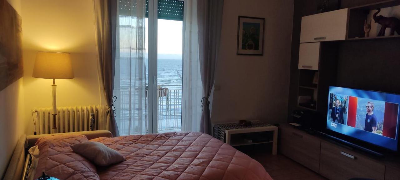 Mediterraneo Travel Gela Eksteriør billede